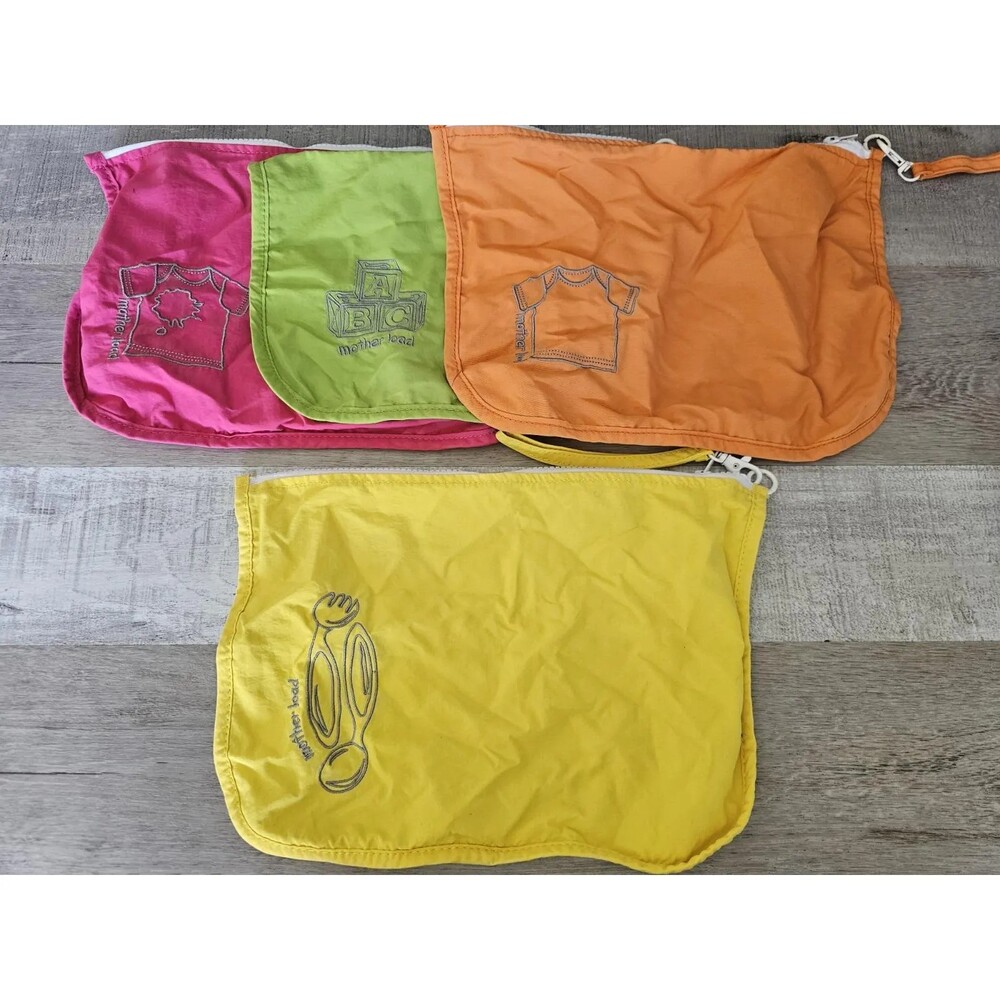 Mother Load Diaper Bag Organizing Pouches Bags 4 Piece Multicolored LOT